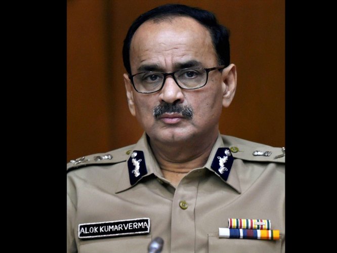 Opposition  links Rafale probe to removal of CBI Director Alok Verma