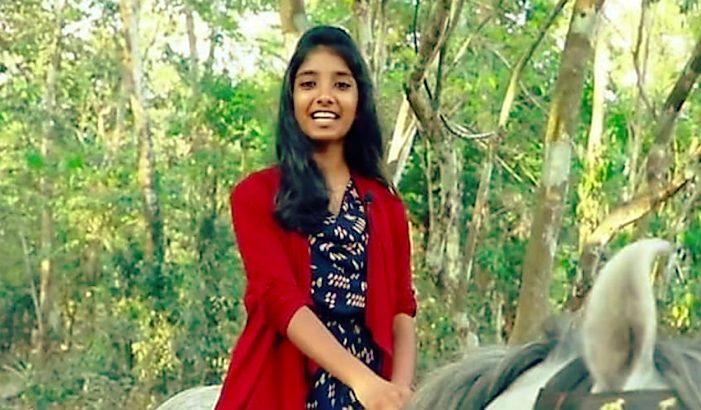 Mahindra Chairman made  10th Student Horse ride clip viral