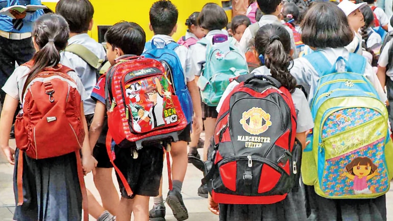Karnataka government  directed all schools to observe every 3rd  Saturday as ‘No Bag Day’.