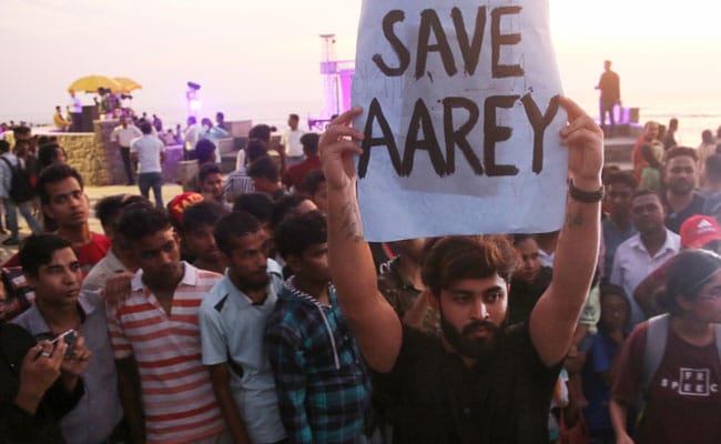 tm1q7np aarey protest