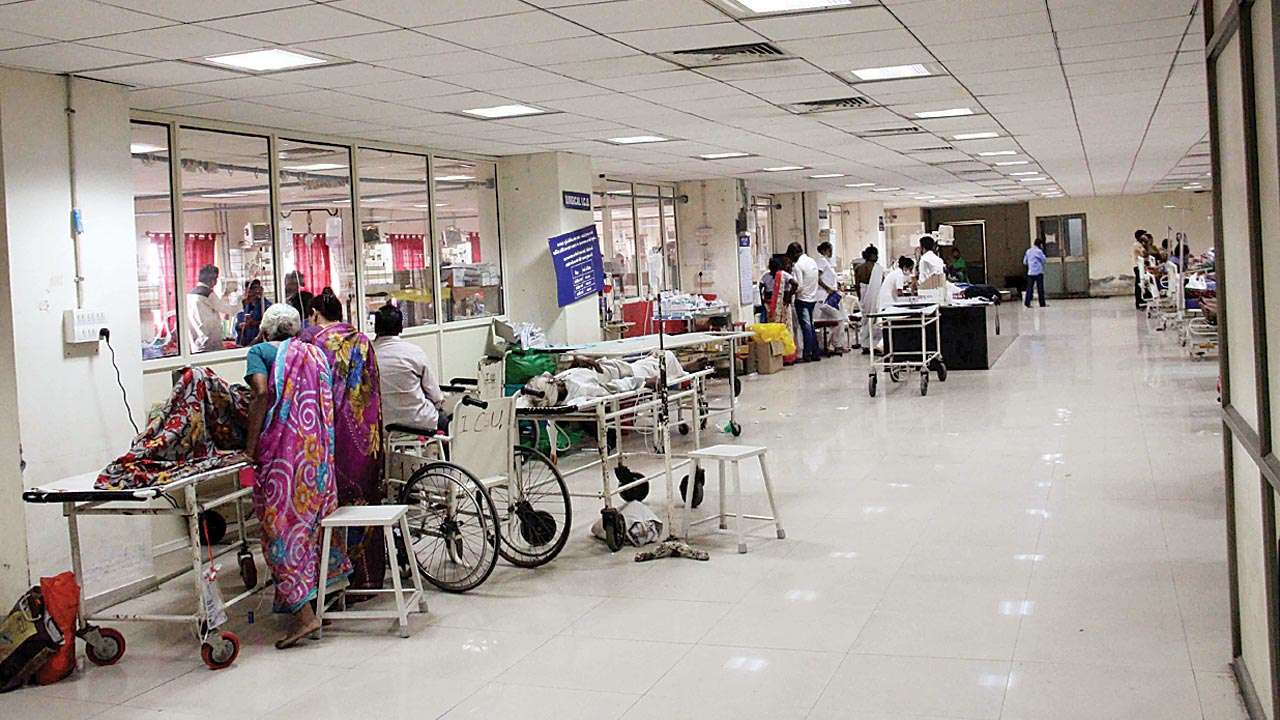 Govt Hospitals in Delhi turns COVID-19 hotspots :  76 medical staff test positive 60 under quarantine