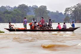 Assam flood 11 lakhs  affected , 2000 villages affected