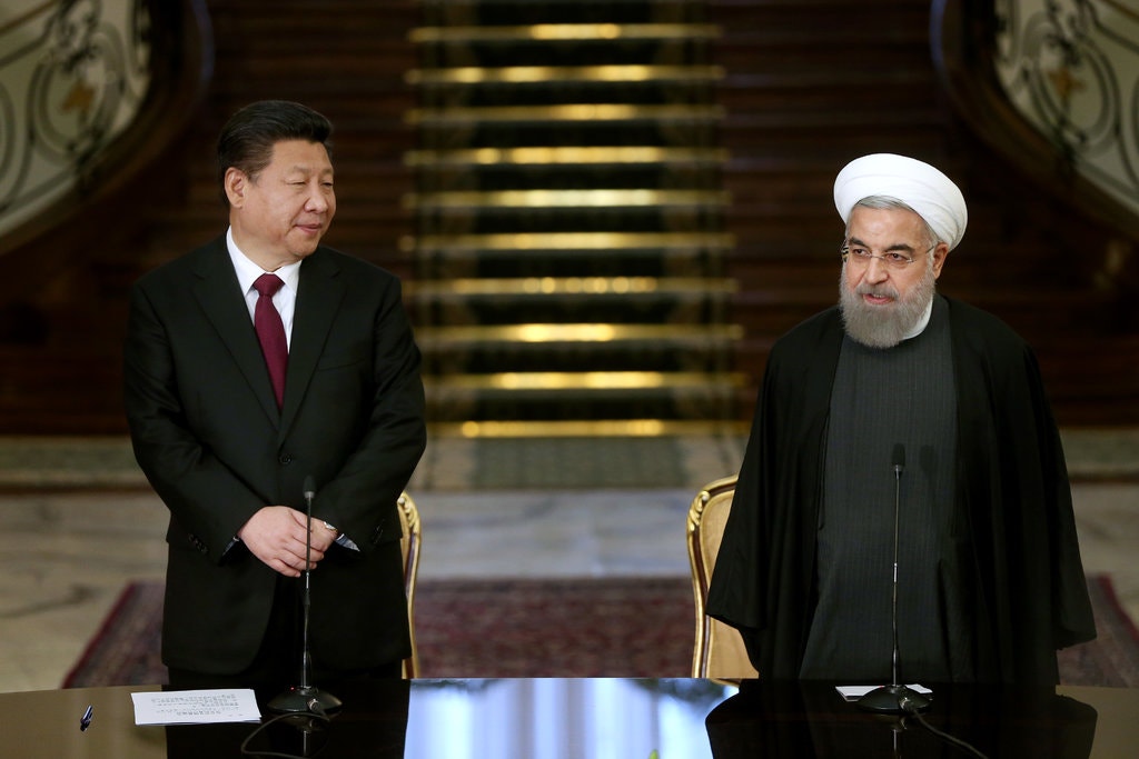 China inks 400bUS$  Strategic agreement with Iran stupefy  India,  USA