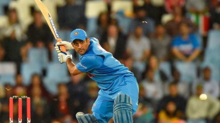 Captain Cool  made  his fans loose their cool with his unlooked retirement shot