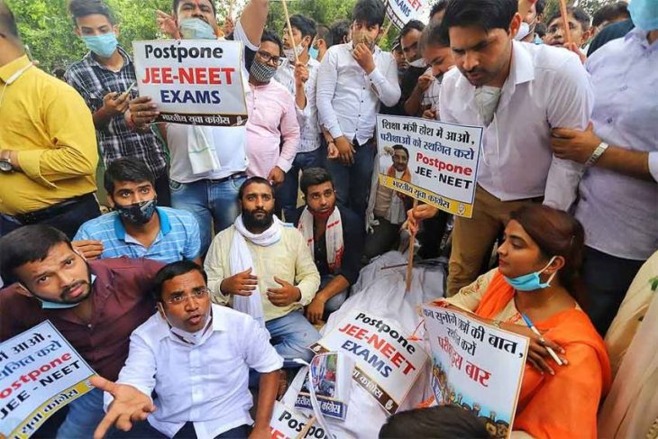 Rajasthan Kota students protests against NEET JEE entrance during Corona epidemic