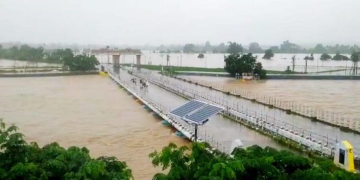 Telangana rain batters three killed and rivers floods