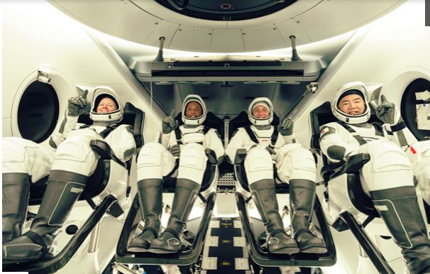 SpaceX Dragon with 4 astronauts cruising to the International Space Station