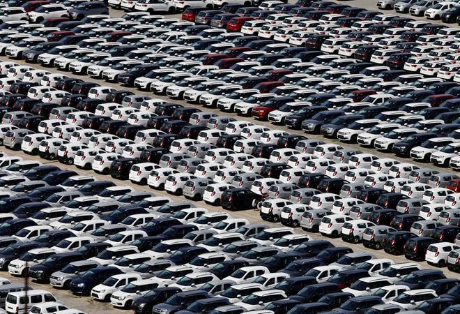 Automobile sales YoY falls by 13.05%  : SIAM
