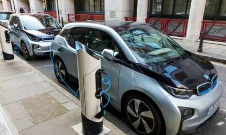 Electric vehicles to occupy 40% by 2030 : Bain & Co