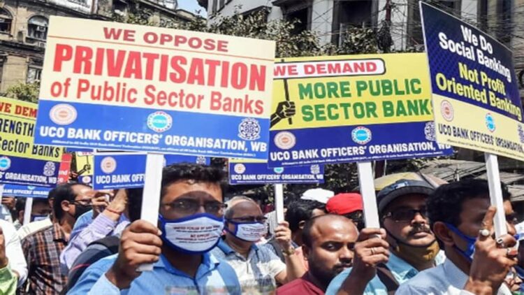 Bank Unions stick to Dec 16, 17 two  days Strike as Union Govt  refuse to cogitate