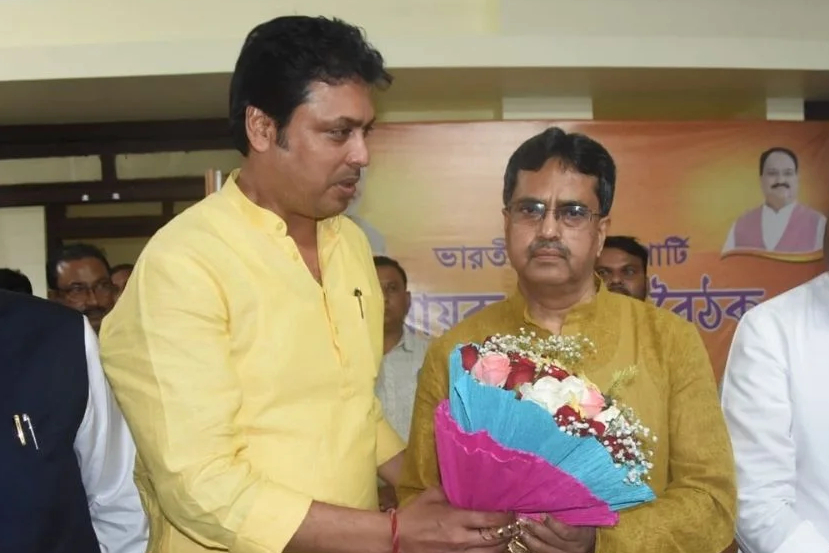Power tussle  inside BJP made Manik Saha sworn in as Tripura  new CM