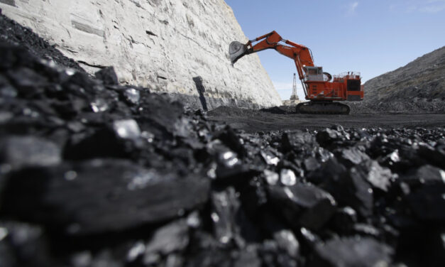 Higher Coal Imports push India June 2022 CAD to 25.6 billion$ 