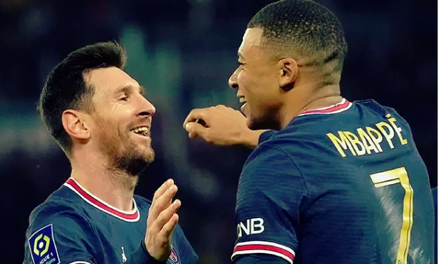 Messi “U turn ” and Hattrick Mbappe turn away after historic world cup final